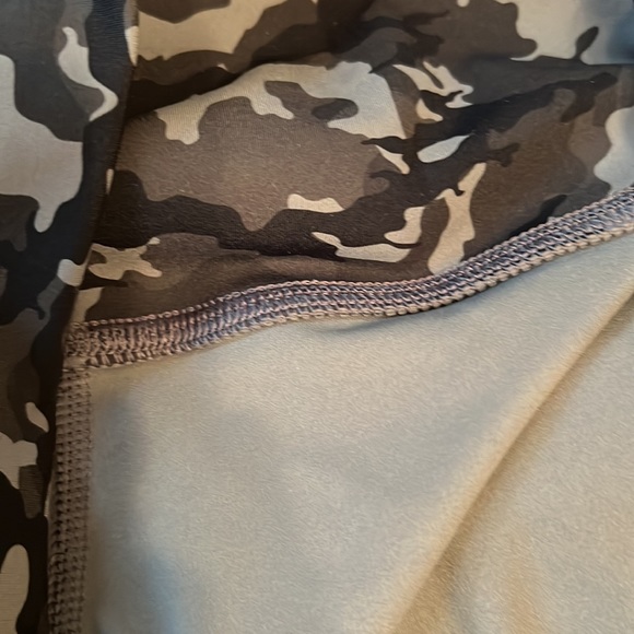 EUC CRZ YOGA Leggings size M - Picture 8 of 8